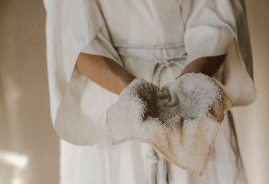 Brightening Face Steam (VIDEO)