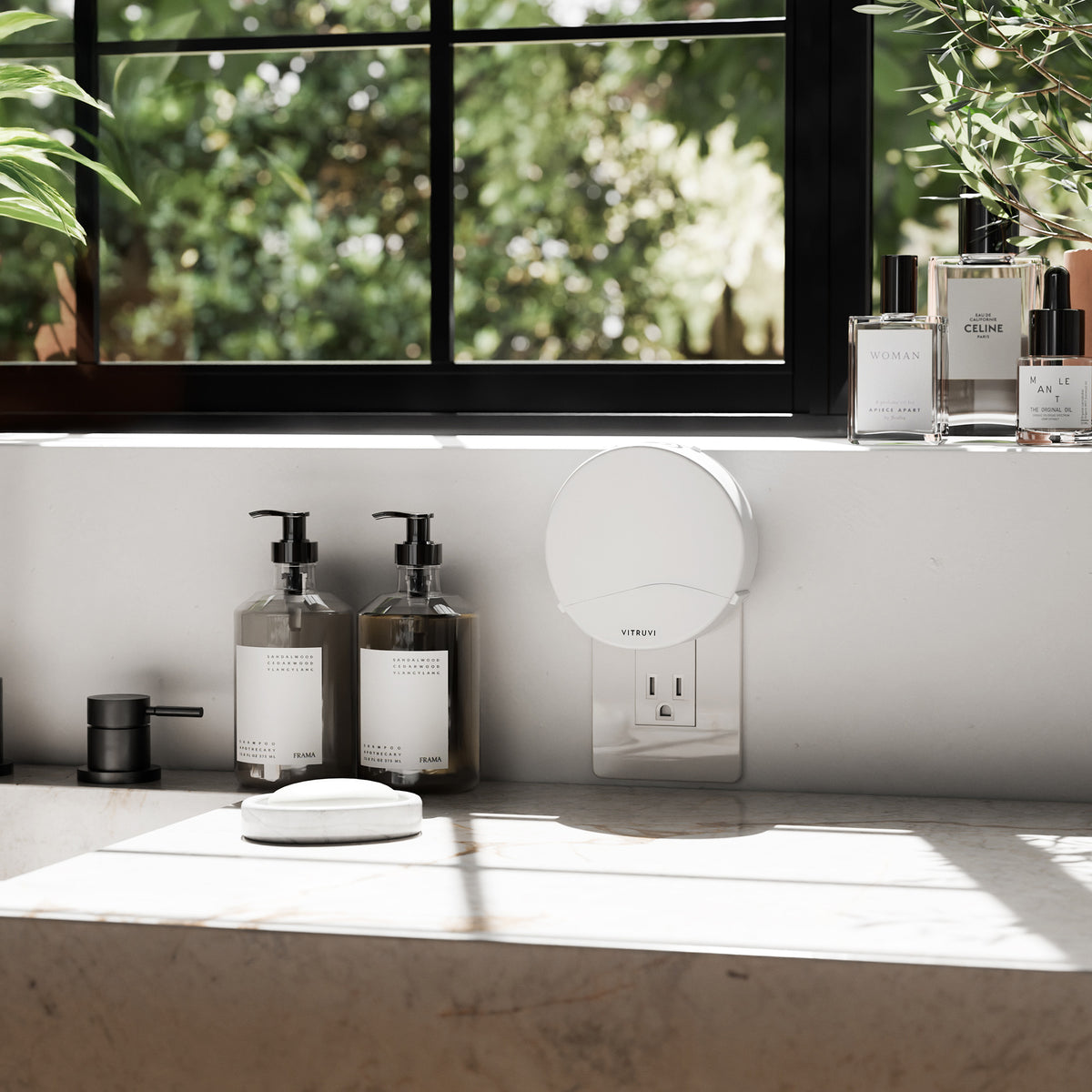 Wall Diffuser Unit Push Plug-In Wall Diffuser – Vitruvi